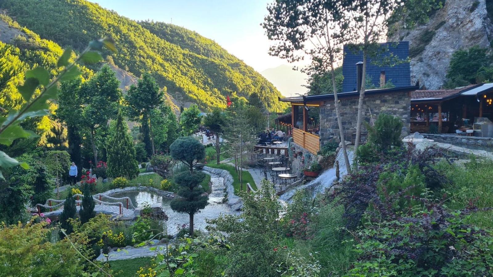 Dibra Park Agrotourism 호텔 Peshkopi 외부 사진