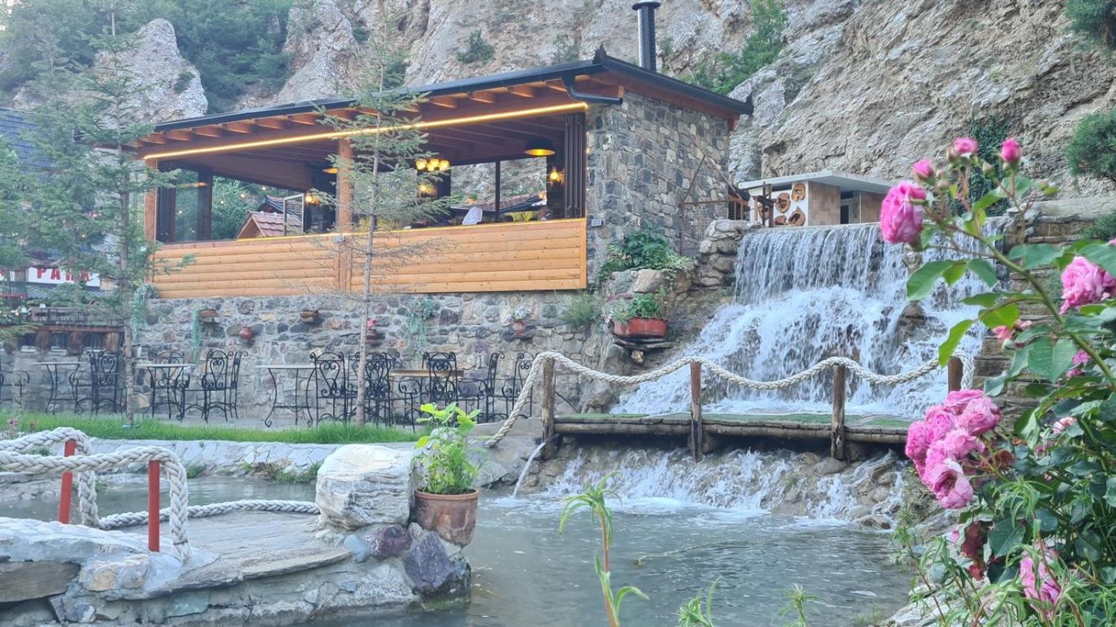 Dibra Park Agrotourism 호텔 Peshkopi 외부 사진